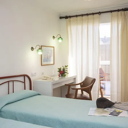 La Ruta Otel *